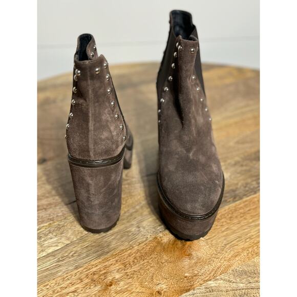 Janet Sport Suede Platform Booties 8.5 Brown Italian Studded Chunky Heel - Picture 8 of 15